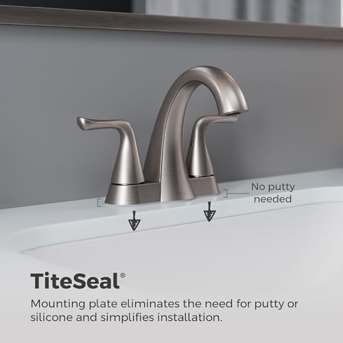 Pfister Willa 4 inch Centerset view 5